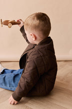 Veste en coton recyclé, coloris marron foncé, doublure chaude, pour le jeu en extérieur des enfants de 1 à 8 ans