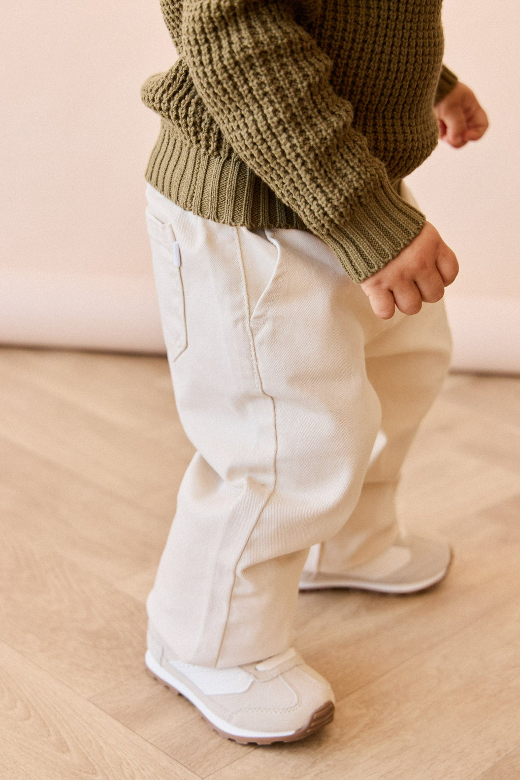 Pantalon décontracté en coton uni avec taille élastique et accessoires sans nickel pour enfants de 6 mois à 8 ans