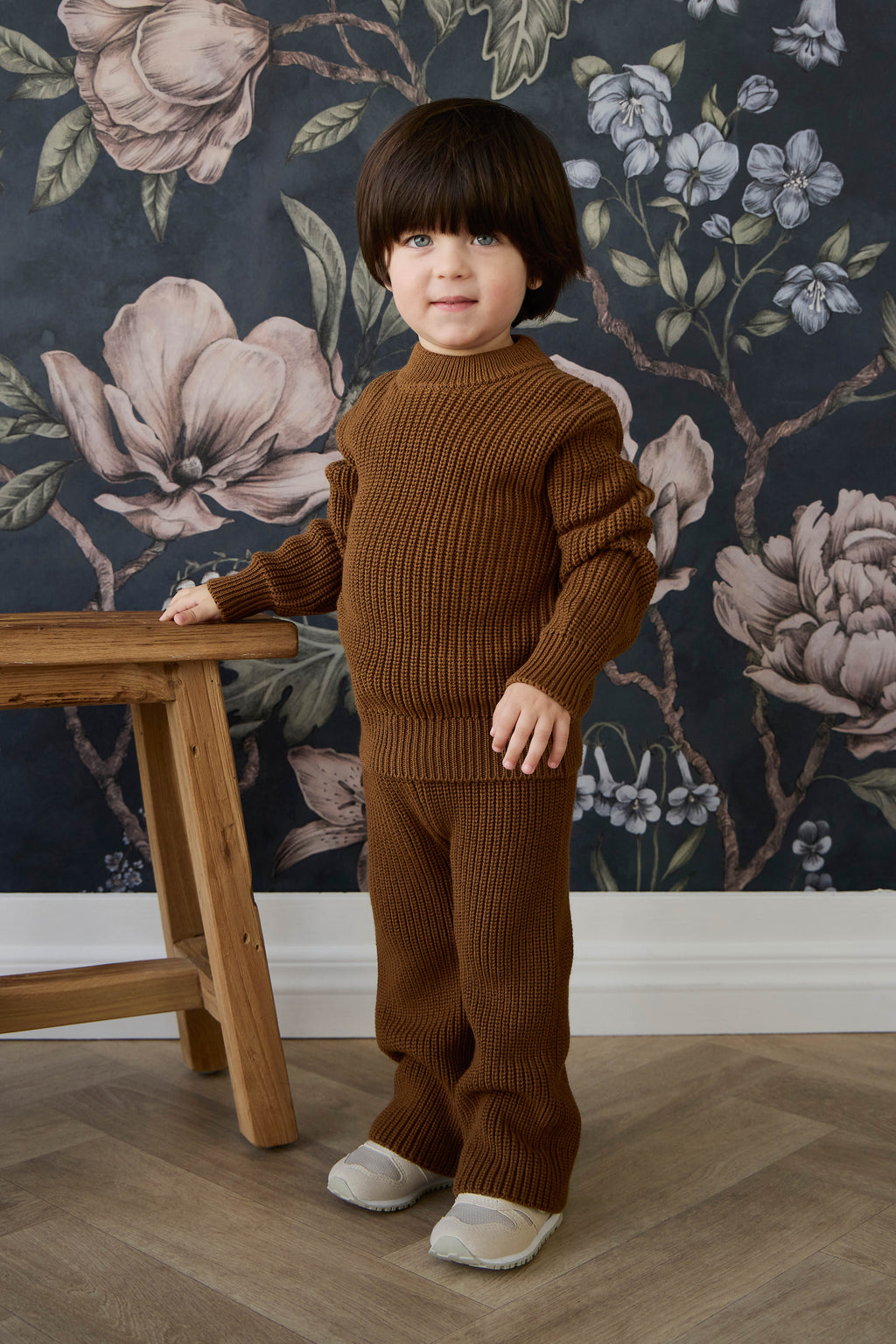 Pantalon en coton tricoté uni bronze automnal douillet avec taille élastiquée et lien décoratif pour enfants de 0 à 8 ans