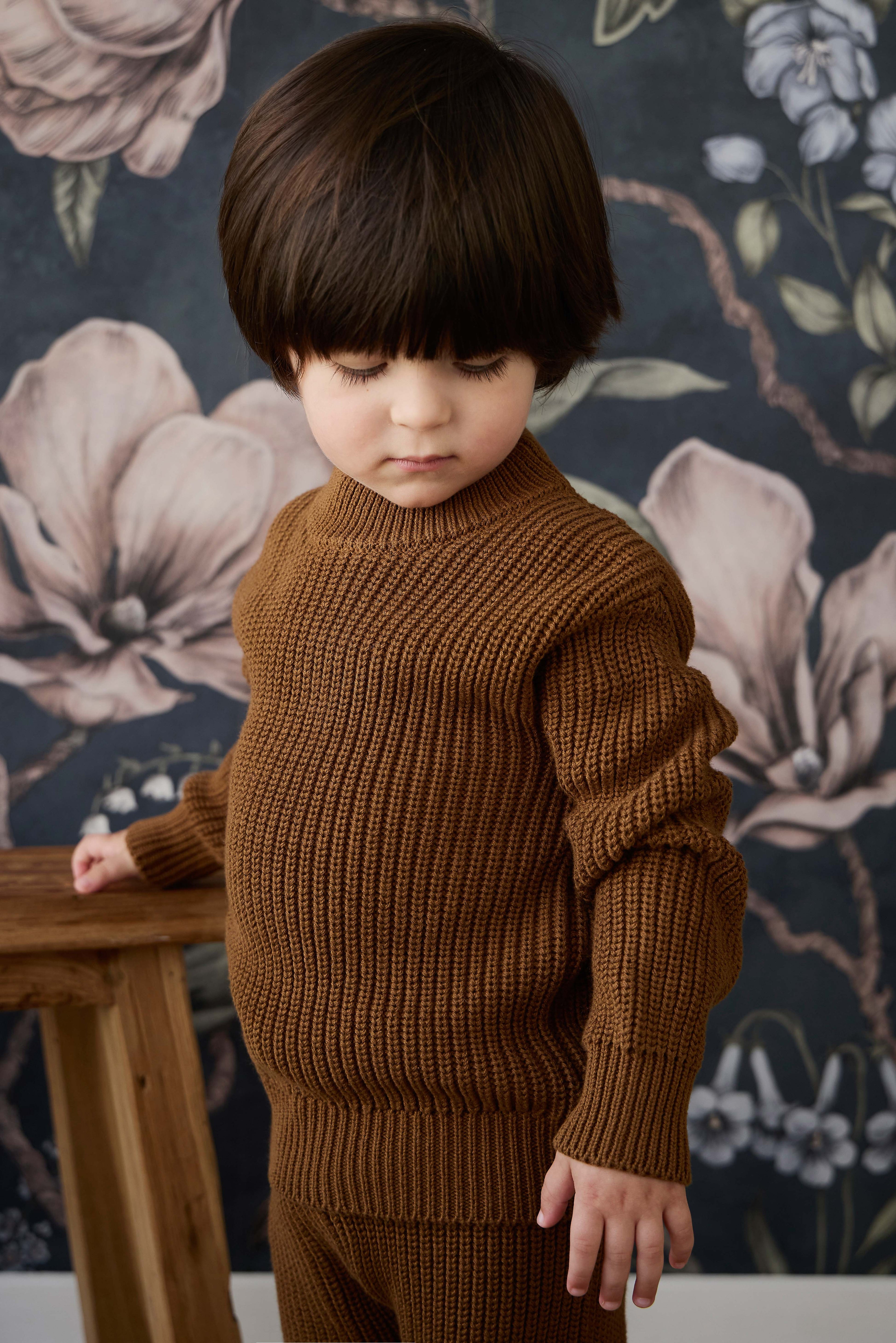 Pull en coton uni tricoté bronze d'automne chaud avec poignets côtelés et col ras du cou pour enfants de 0 mois à 6 ans