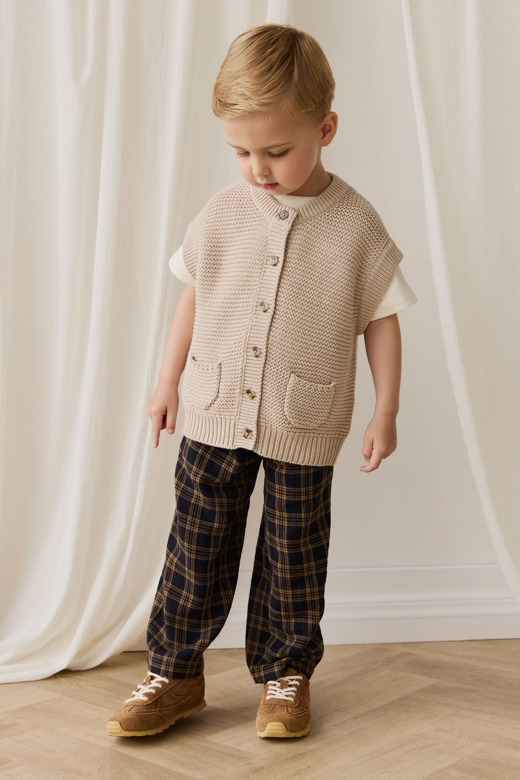 Gilet en tricot de coton uni avec fermeture boutonnée et poche pour enfants de 0 à 8 ans