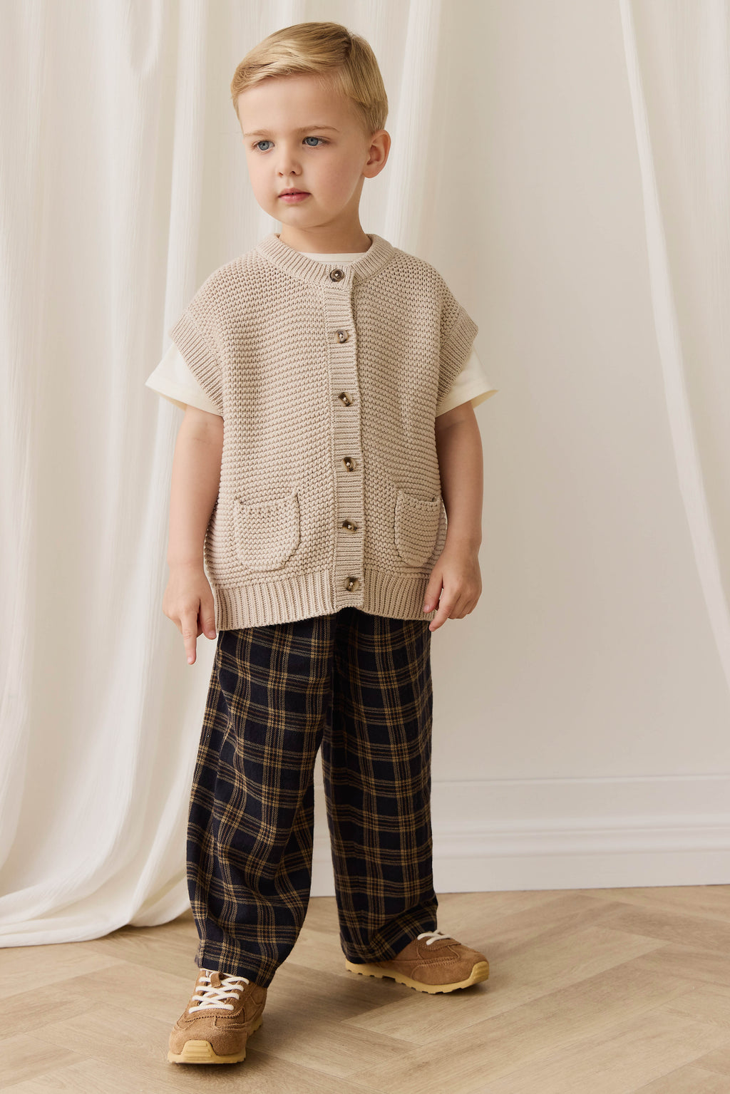 Gilet en tricot de coton uni avec fermeture boutonnée et poche pour enfants de 0 à 8 ans