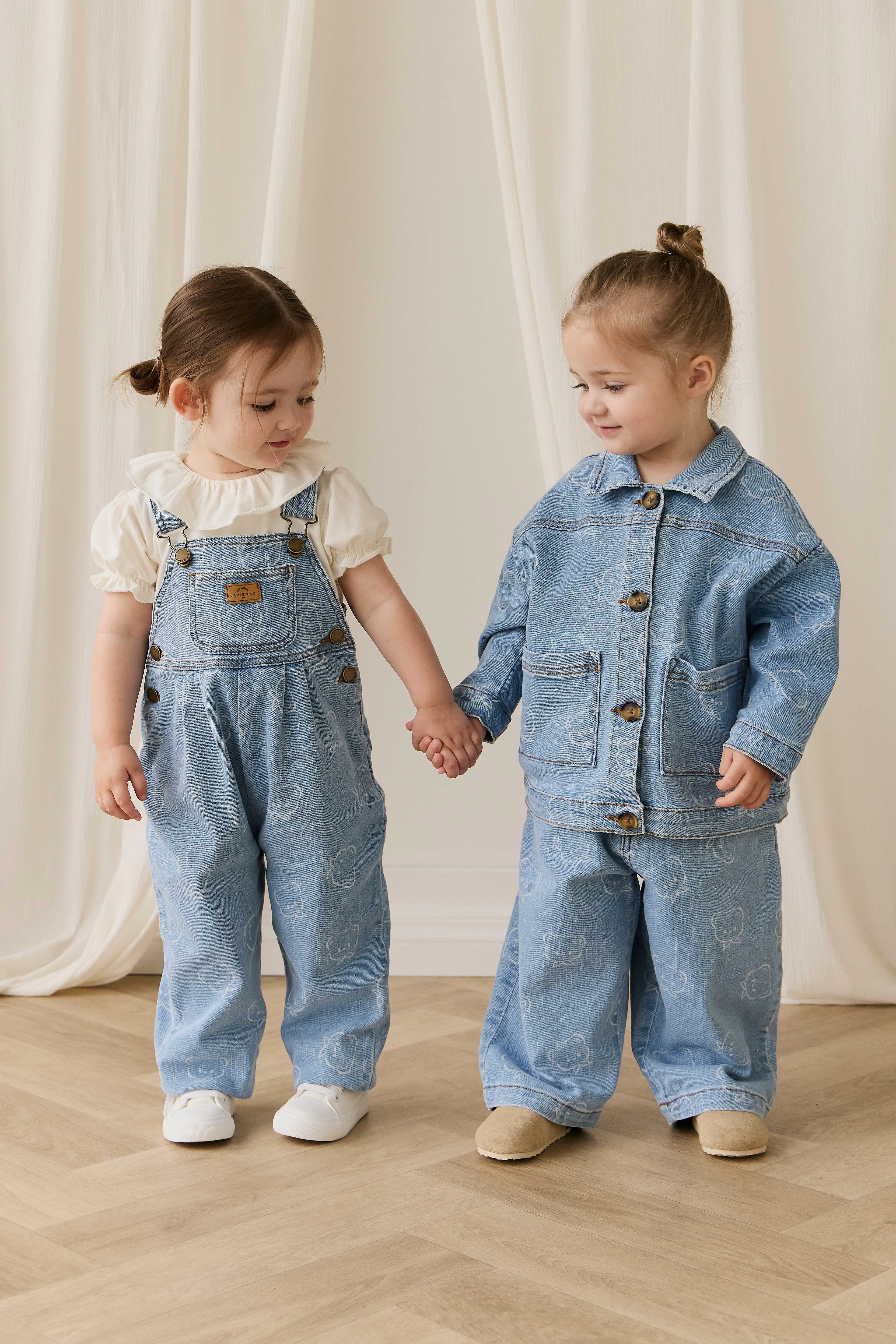Salopette décontractée en jean imprimé coton bleu clair avec bretelles réglables et poche bavette pour enfants 6M-6Y