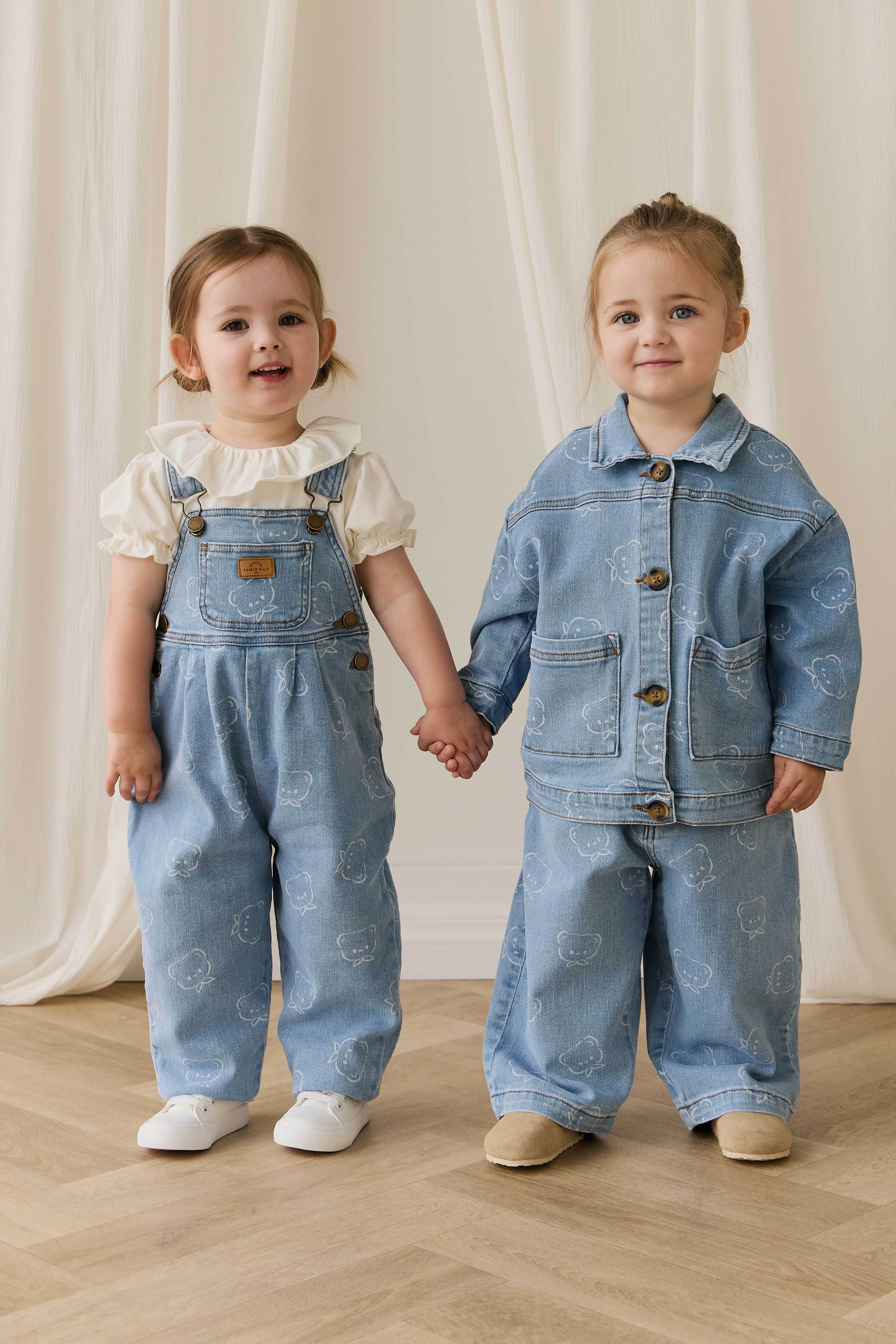 Salopette décontractée en jean imprimé coton bleu clair avec bretelles réglables et poche bavette pour enfants 6M-6Y
