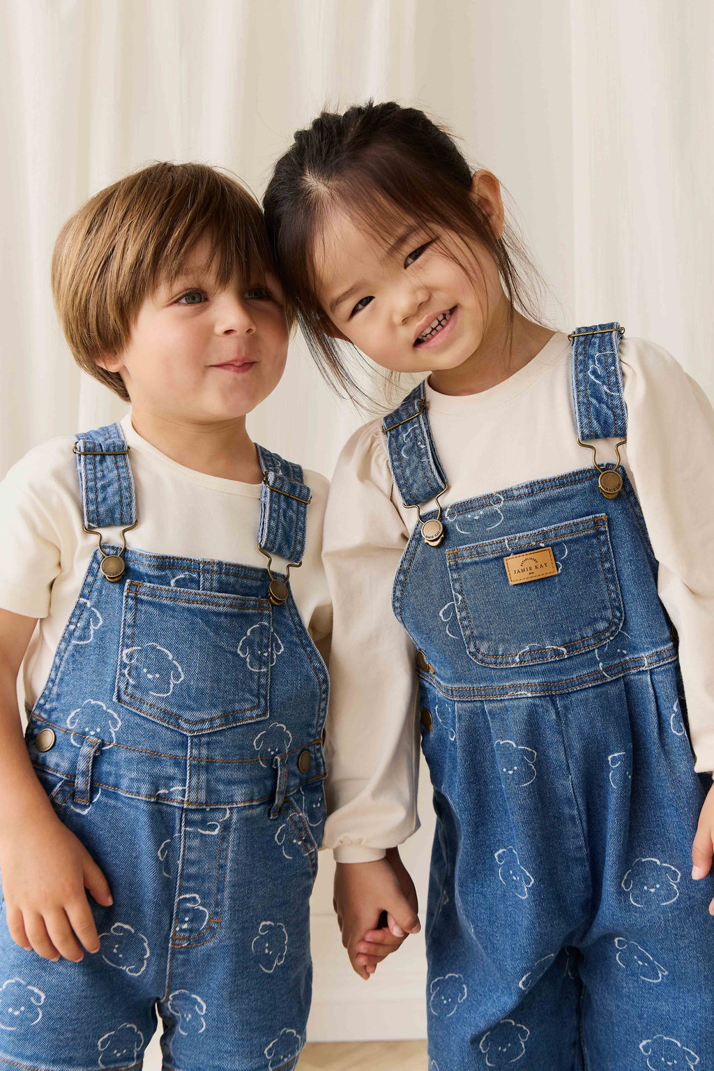 Salopette en jean décontractée en coton imprimé brodé à bretelles réglables, coupe décontractée pour enfants de 6 mois à 6 ans