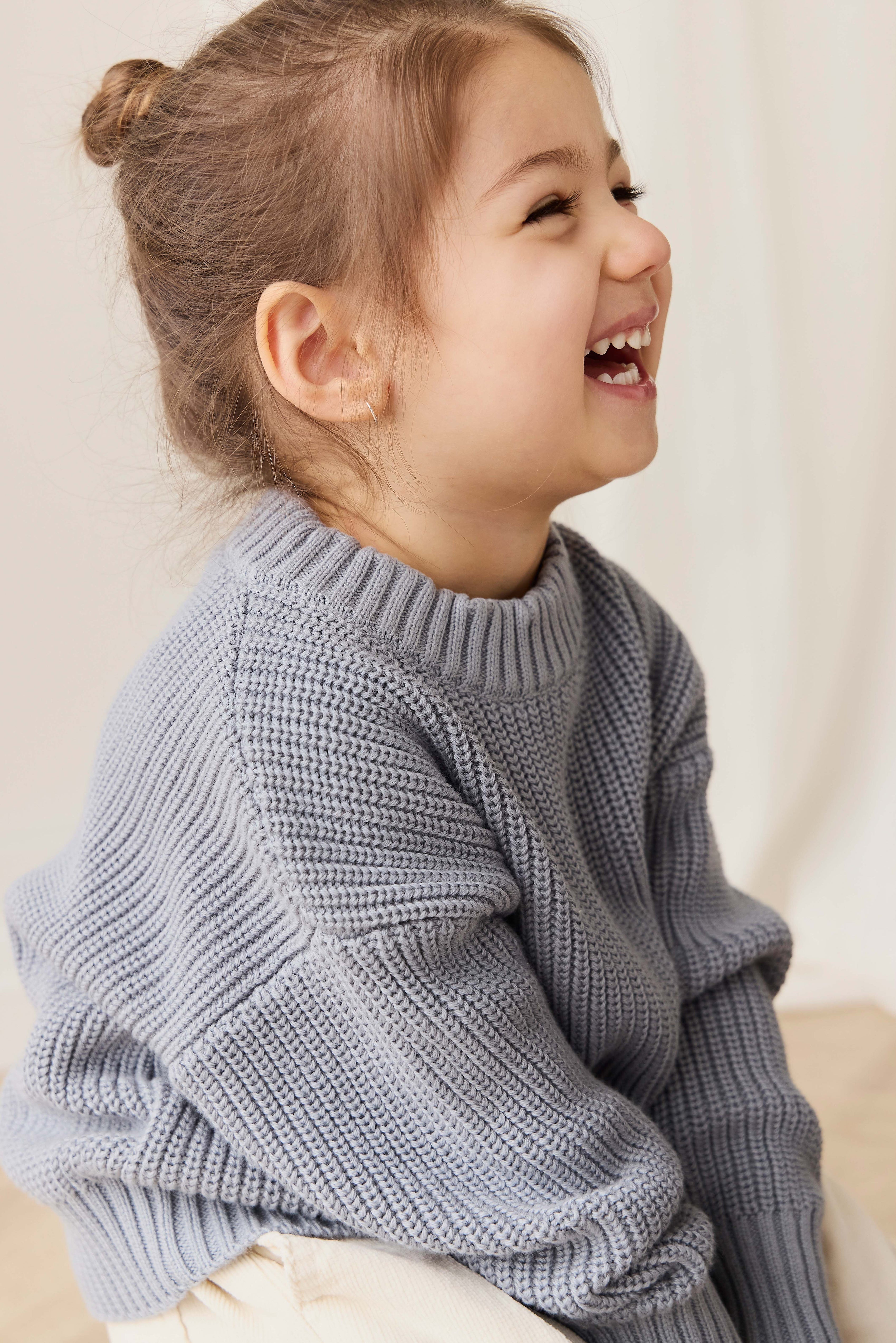 Pull en coton maille unie bleu aurore classique avec poignets côtelés, design superposé pour enfants de 6 mois à 8 ans