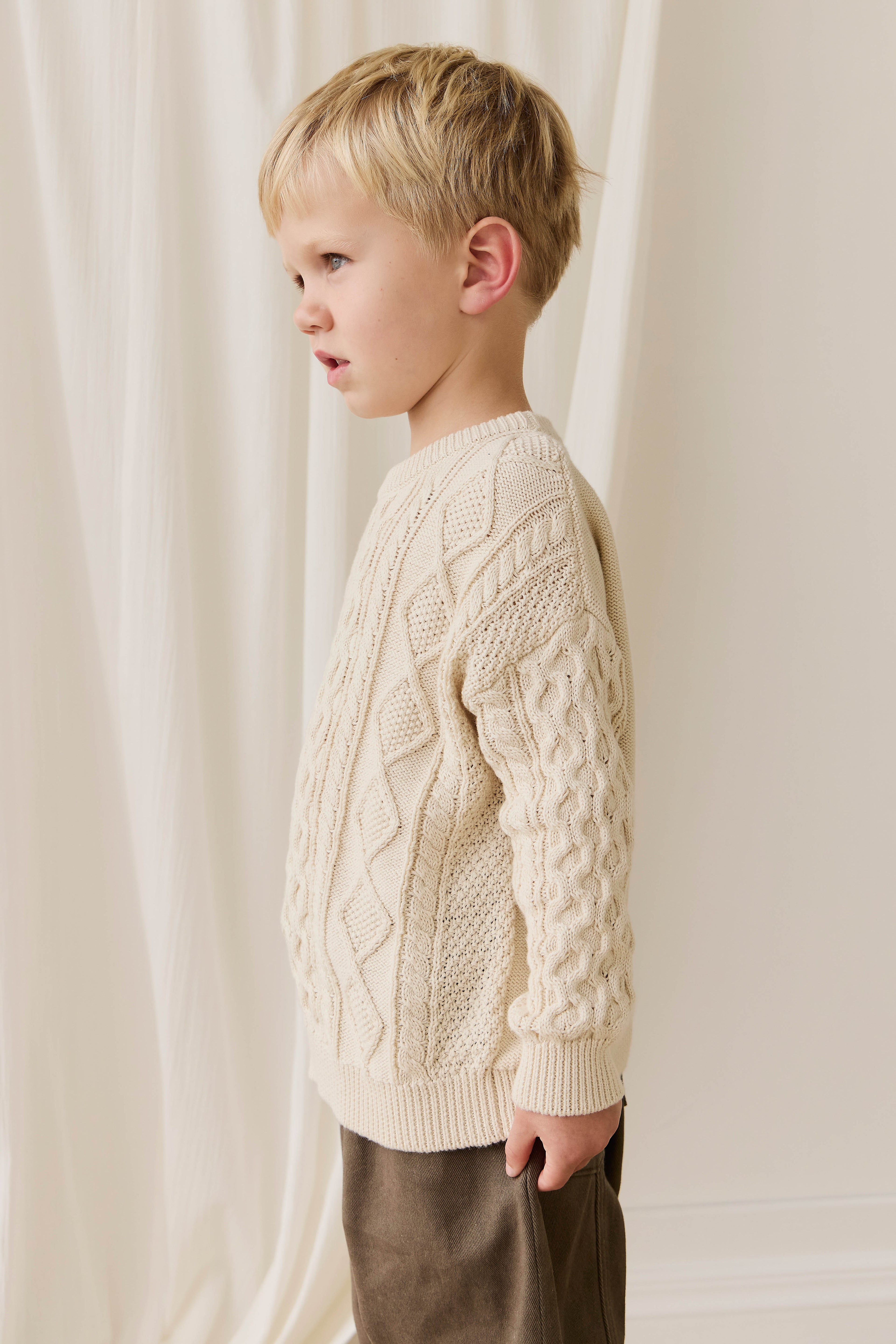 Pull en coton classique, de couleur unie neutre, à col rond et maille torsadée, avec poignets côtelés, pour enfants de 6 mois à 8 ans