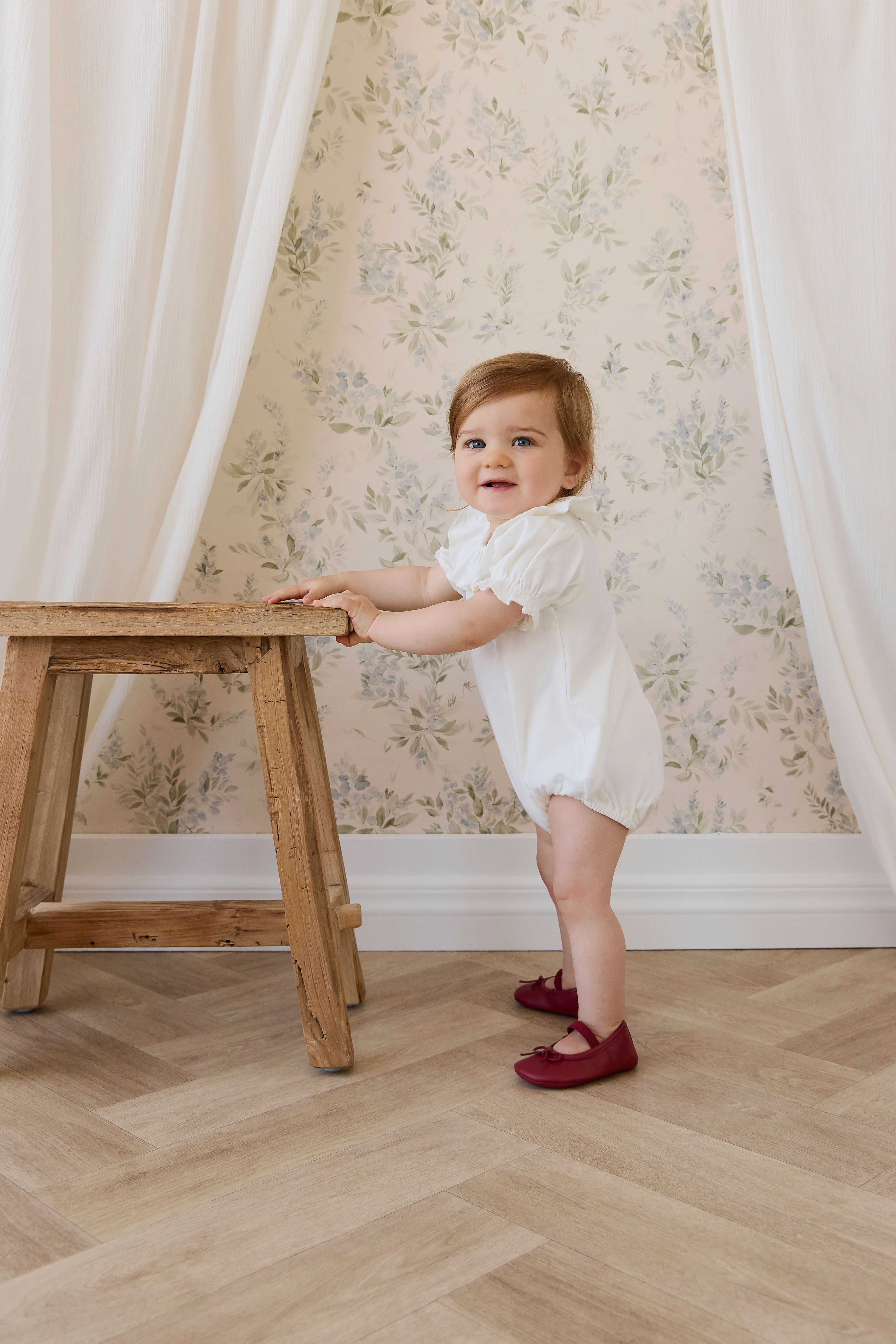 Body en Coton Pima Uni Parchemin Élégant avec Manches Bouffantes et Col Volanté pour Bébés Filles 0M–3A