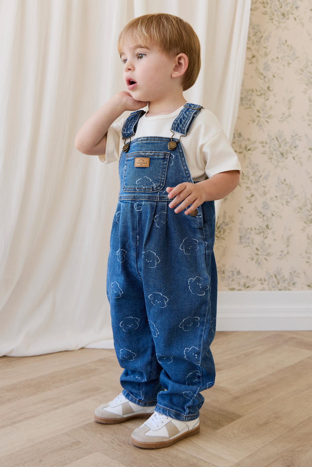 Salopette en jean décontractée en coton imprimé brodé à bretelles réglables, coupe décontractée pour enfants de 6 mois à 6 ans