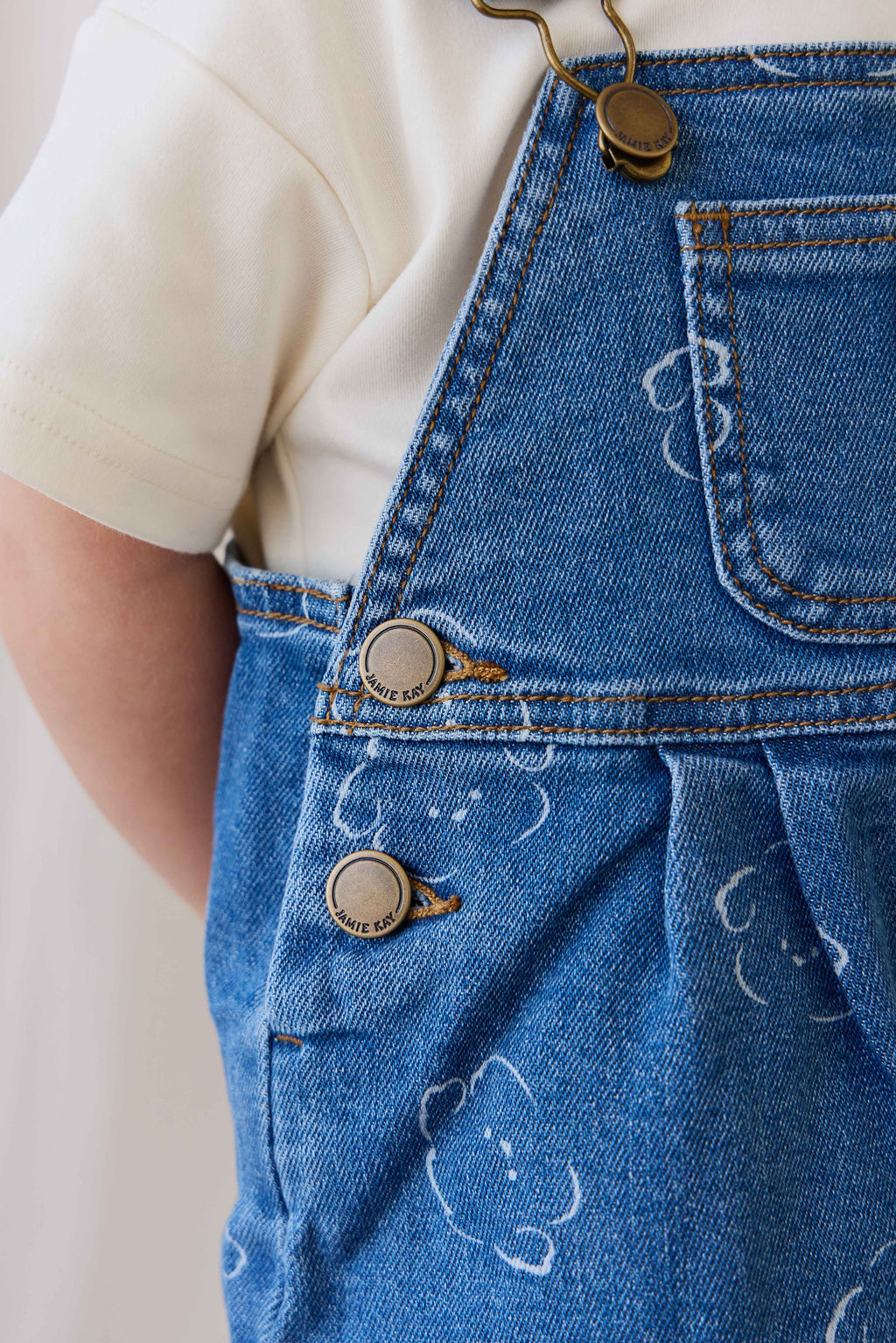 Salopette en jean décontractée en coton imprimé brodé à bretelles réglables, coupe décontractée pour enfants de 6 mois à 6 ans