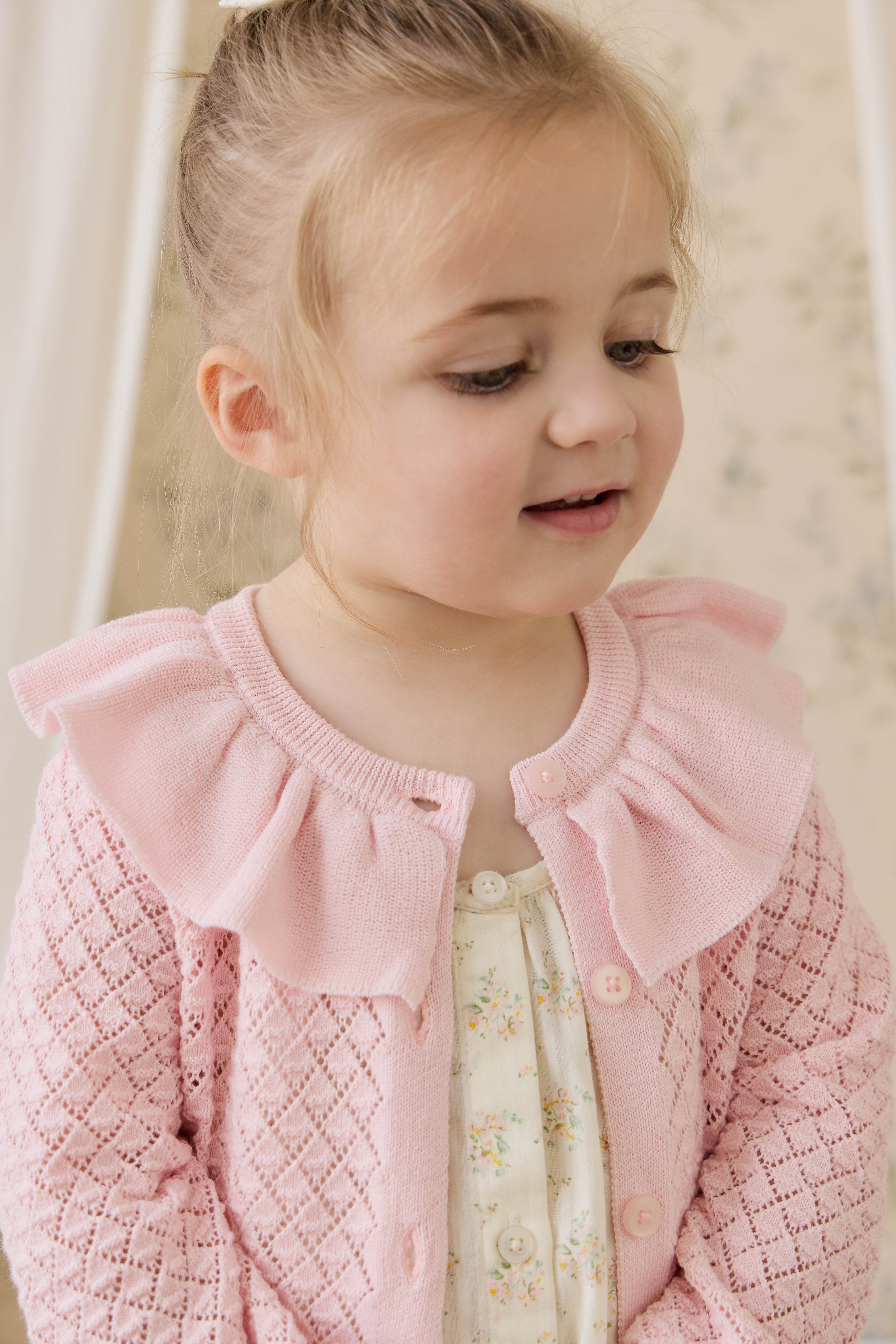 Cardigan en Coton Tricoté Rose Uni avec Boutons sur le Devant et Détails Nervurés pour Filles 0M-10A