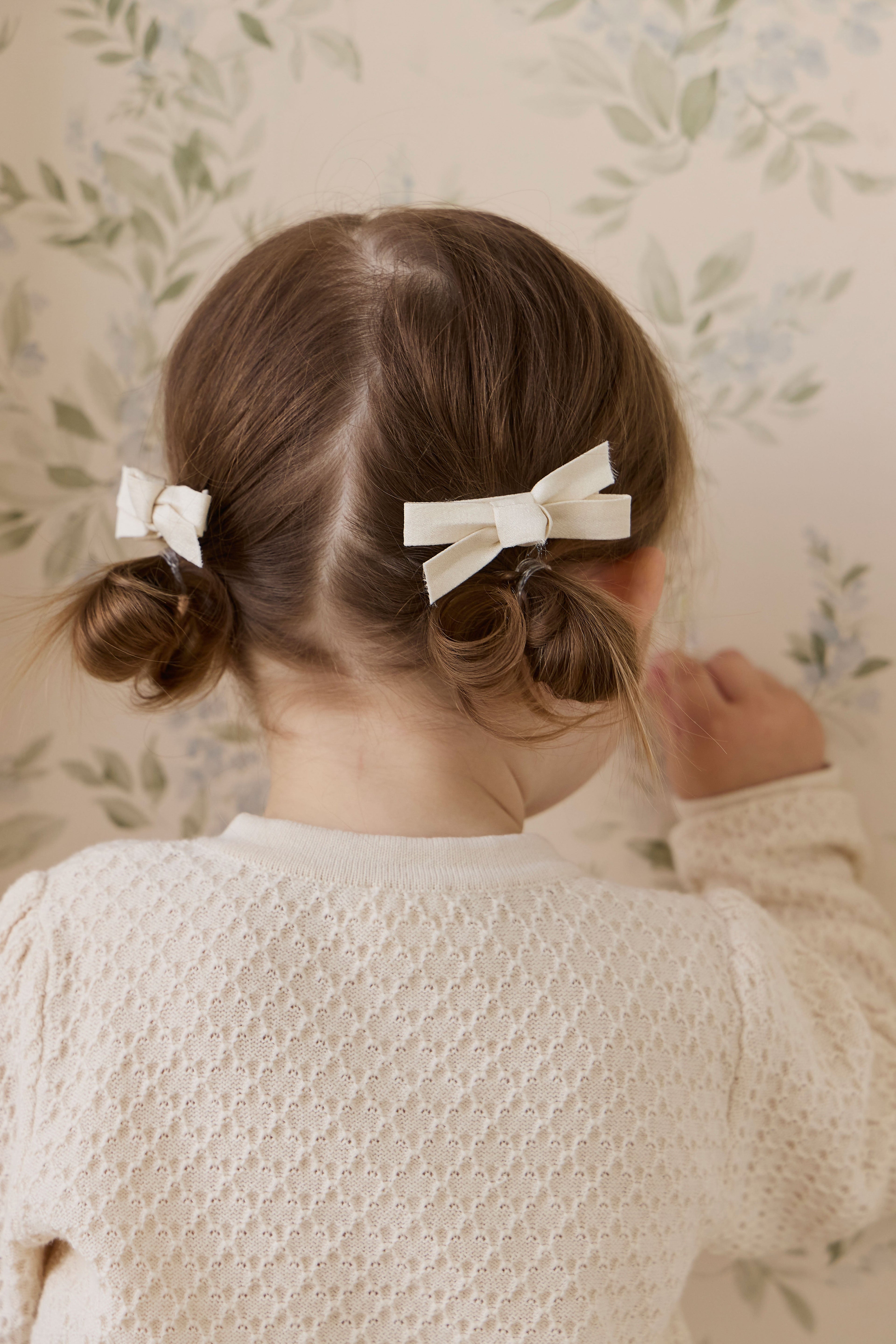Barrettes en polyester unies couleur maïs neutre avec nœud, lot de deux, pour filles 3 ans et plus