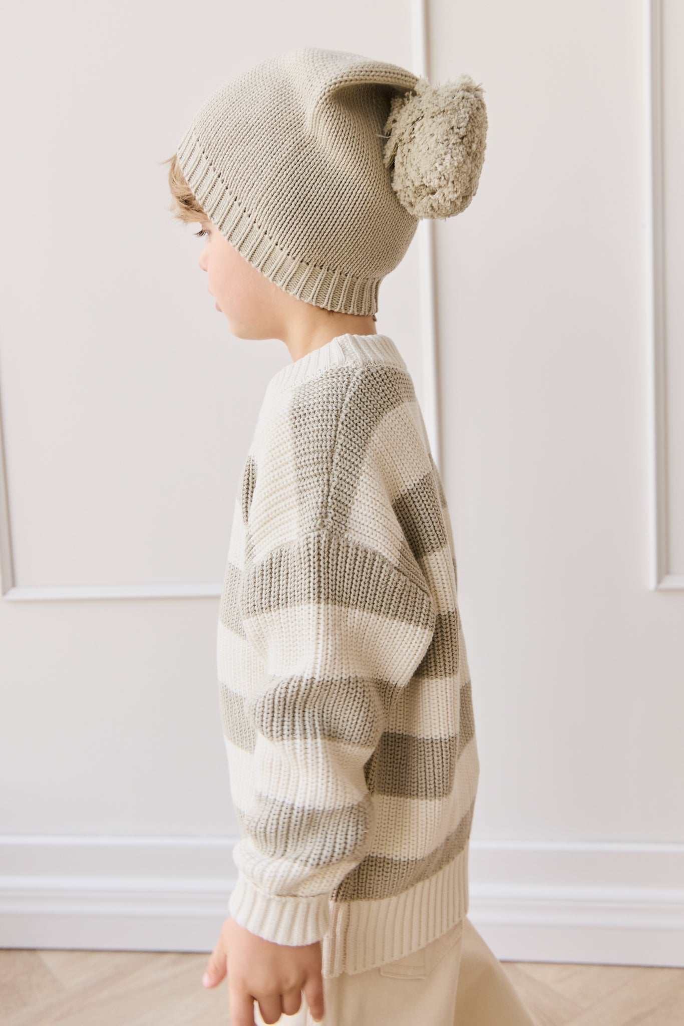 Bonnet classique en tricot de coton bleu uni avec revers, ajustement parfait pour bébés et tout-petards