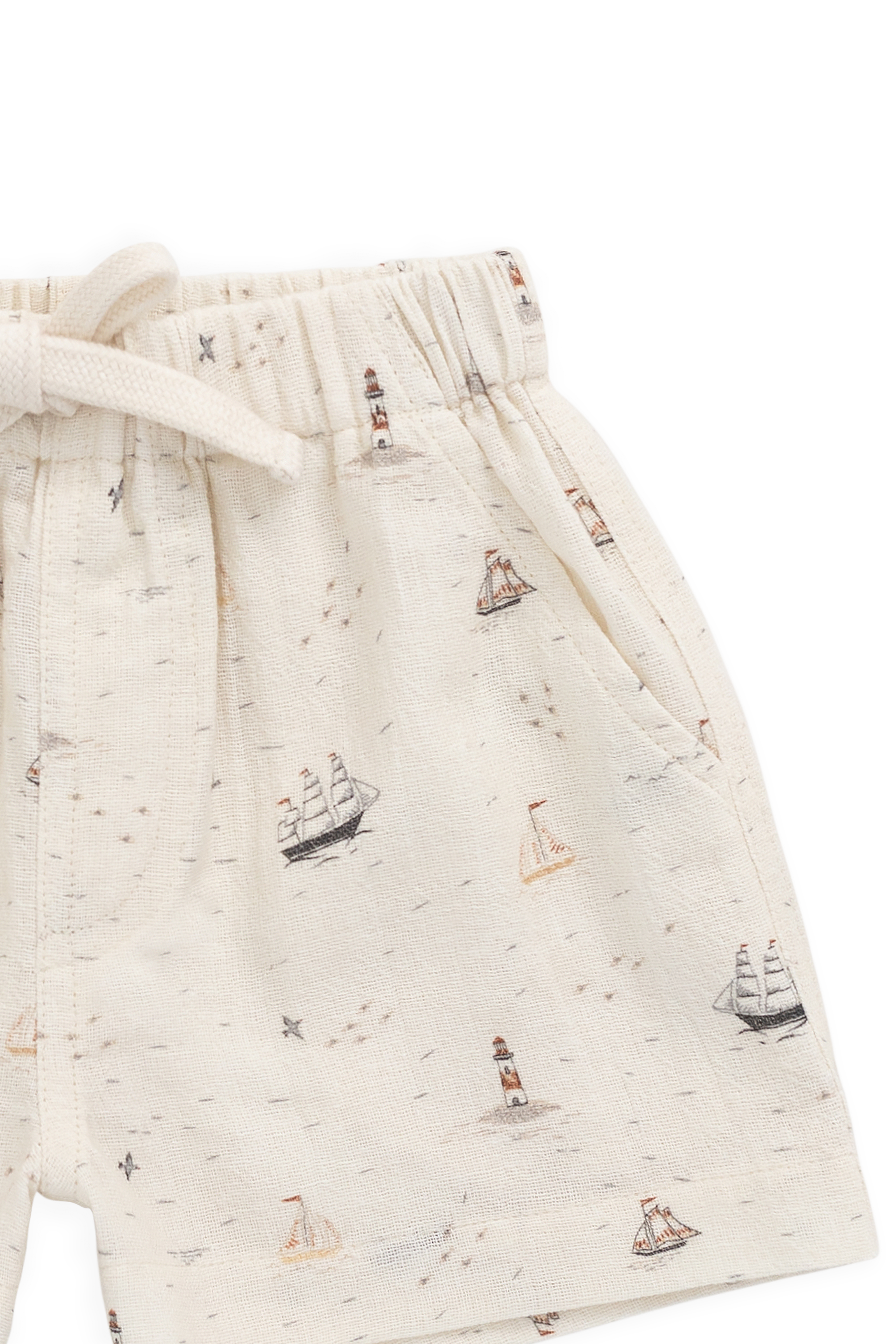Short pour enfant en coton bio, motif bateau nautique neutre, coupe décontractée avec taille ajustable par lien, 6 mois–8 ans